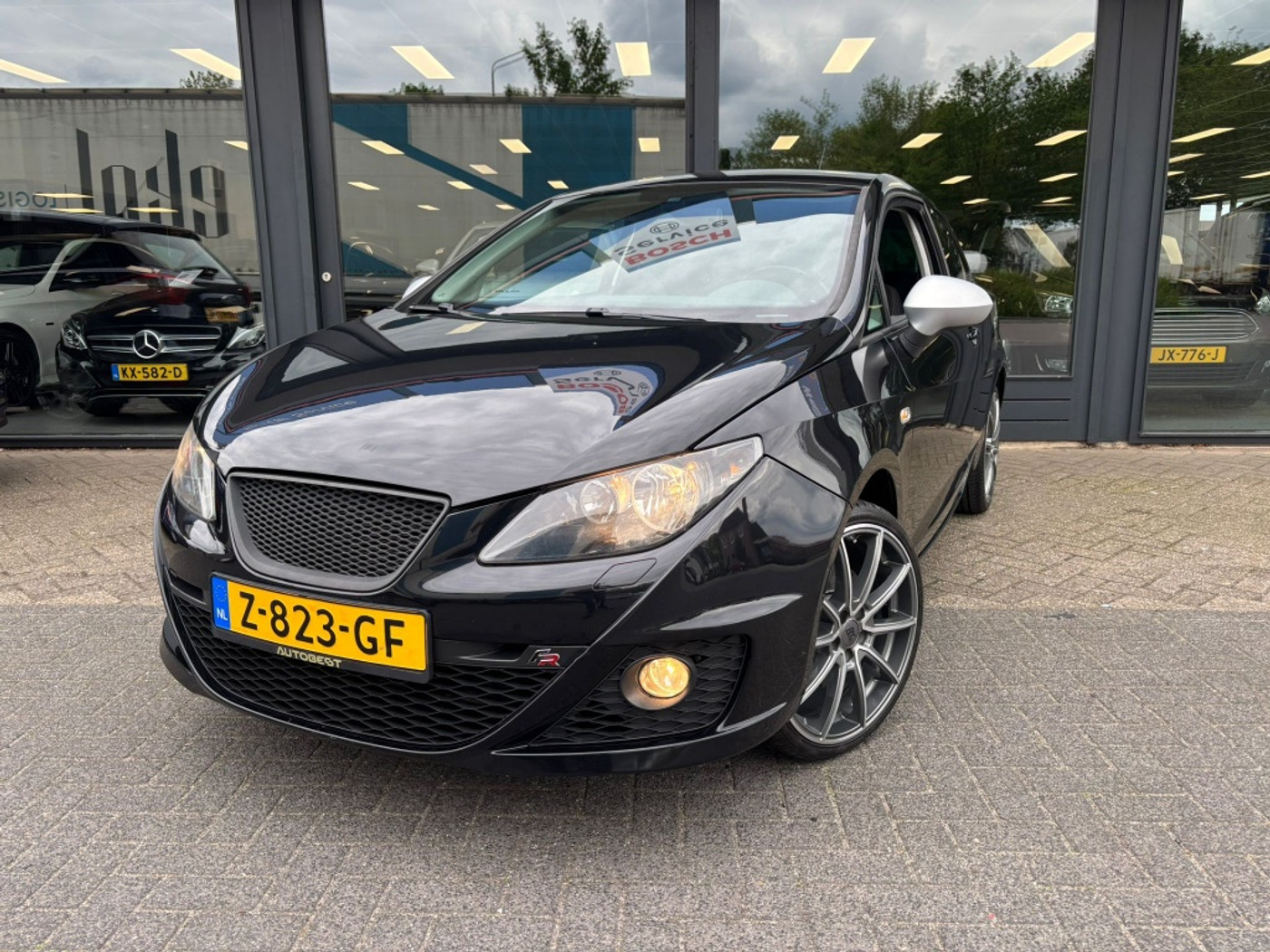 Seat Ibiza 1.4 TSI FR Bocanegra Automaat “FR” Clima / Stoelverwarming. 2012 - voorkant
