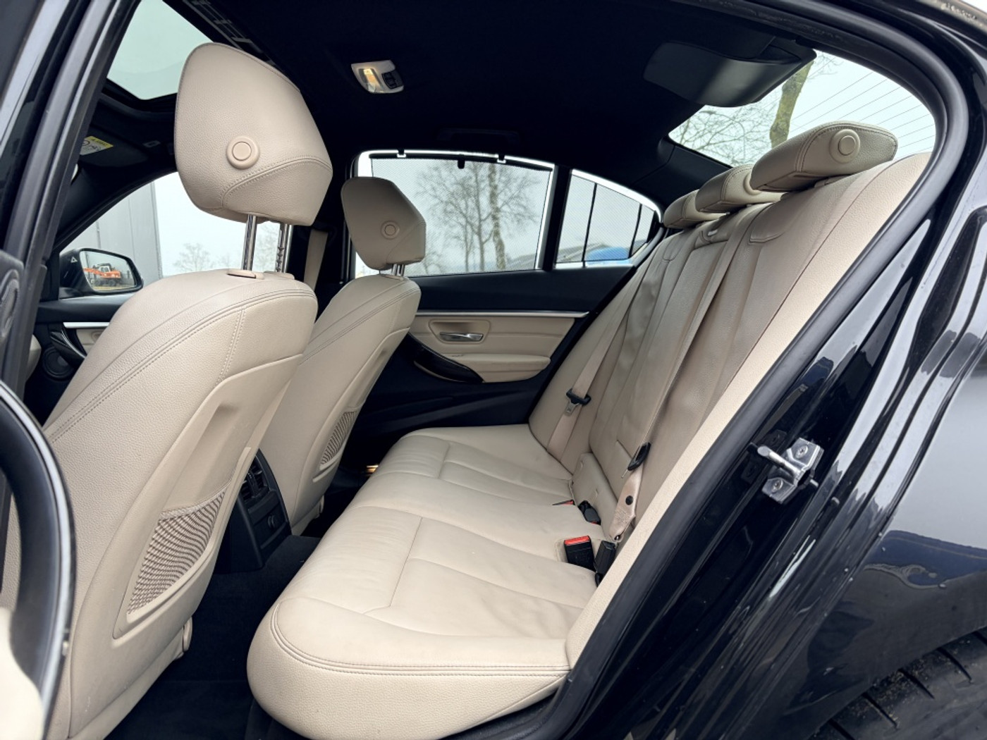 Foto van BMW 330e