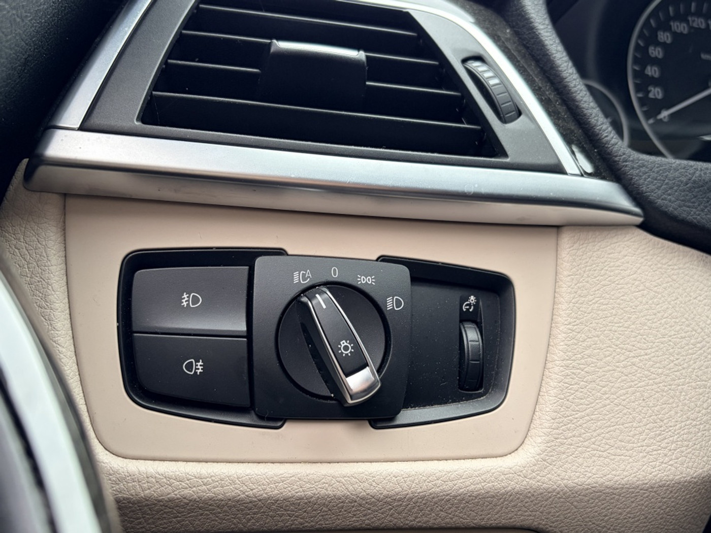 Foto van BMW 330e