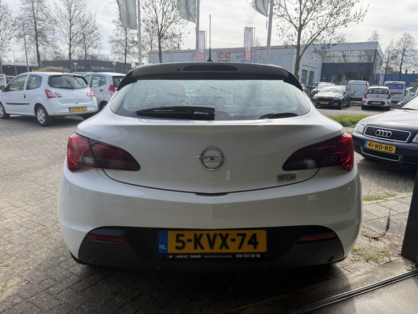 Foto van Opel Astra GTC