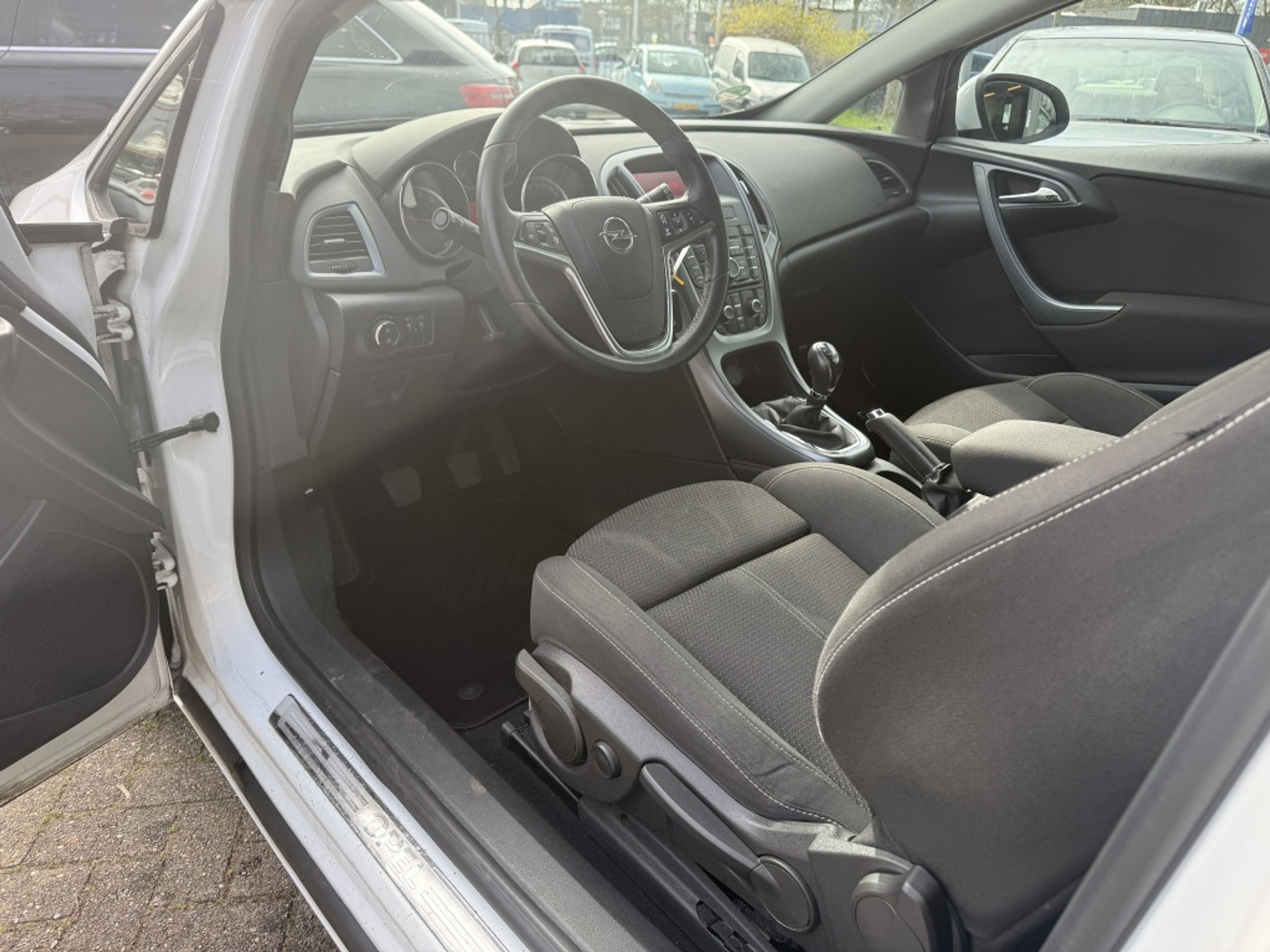 Foto van Opel Astra GTC