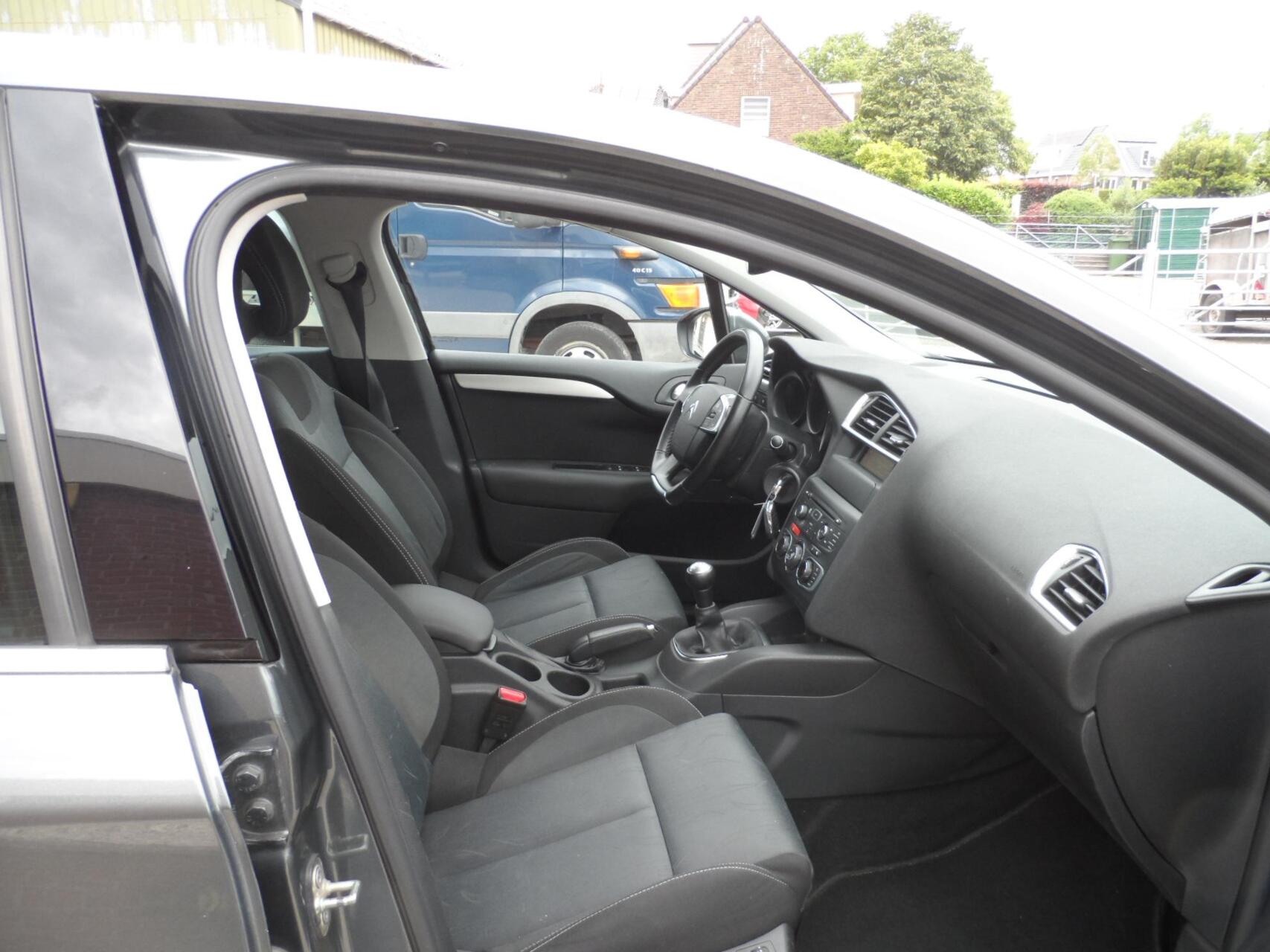 Foto van Citroen C4