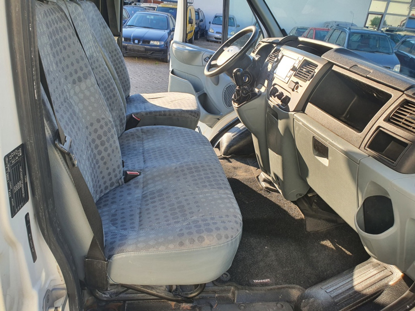 Foto van Ford Transit 260s Van 85dpf LR 4.23