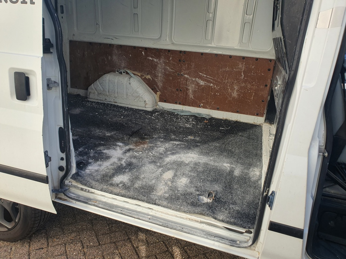 Foto van Ford Transit 260s Van 85dpf LR 4.23