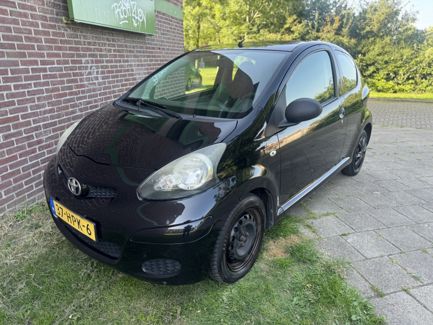 Toyota Toyota Aygo 1.0-12V Access *2009* >INRUILKOOPJE< 2009 - voorkant