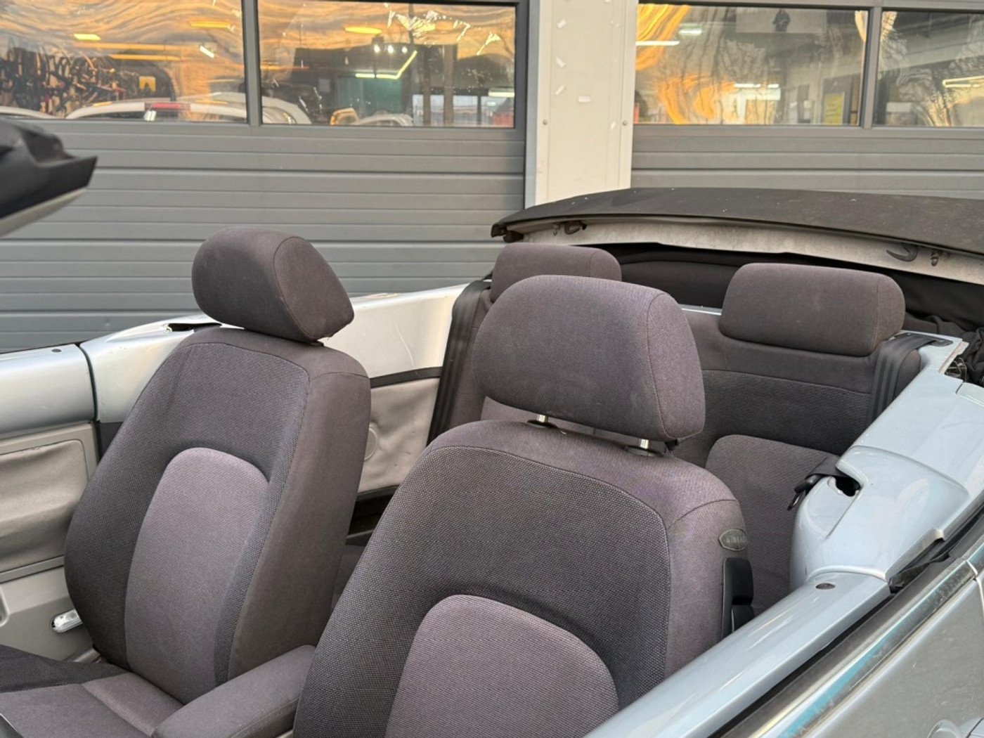Foto van Volkswagen New Beetle Cabriolet