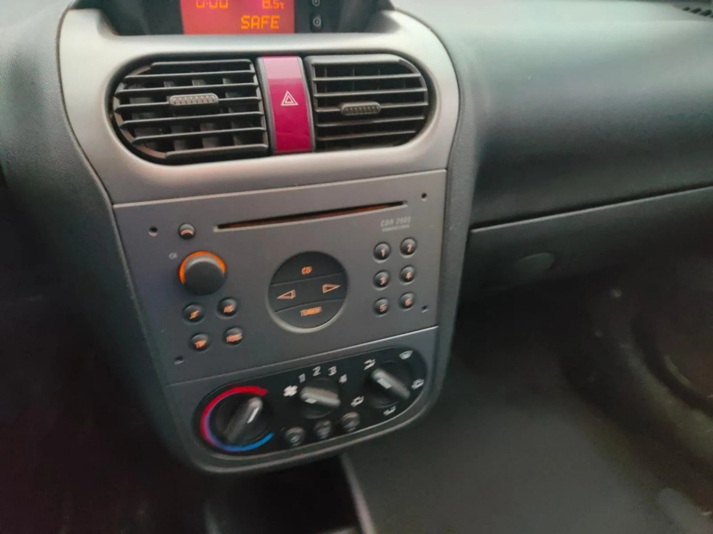 Foto van Opel Corsa-c