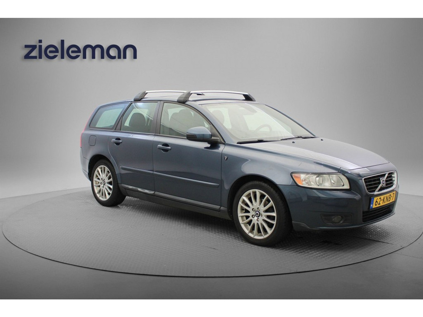 Volvo V50 2.0 Sport 2010 - voorkant