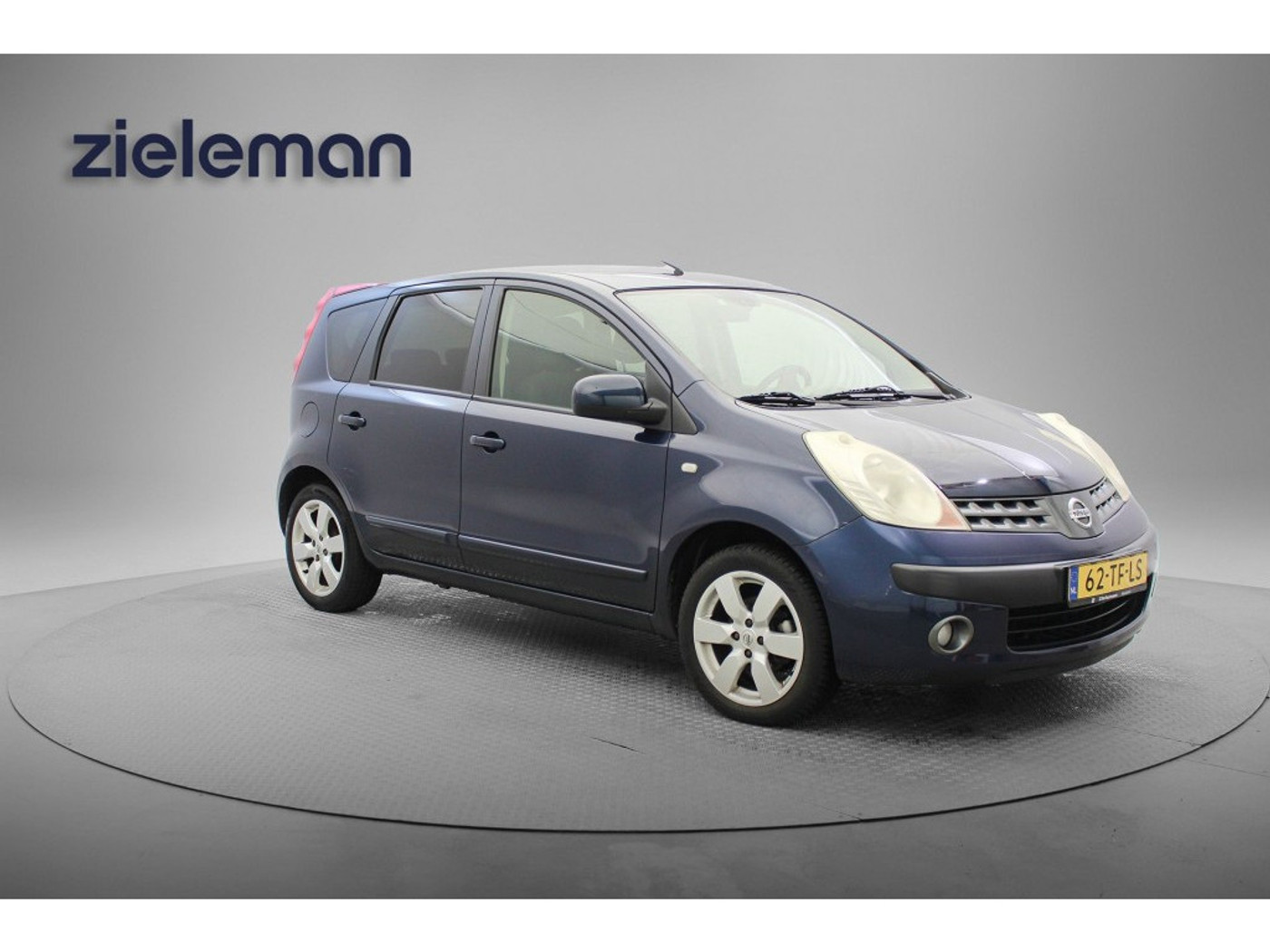 Nissan Note 1.6 First Note 2006 - voorkant