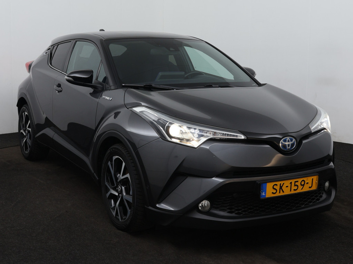 Foto van Toyota Toyota C-hr