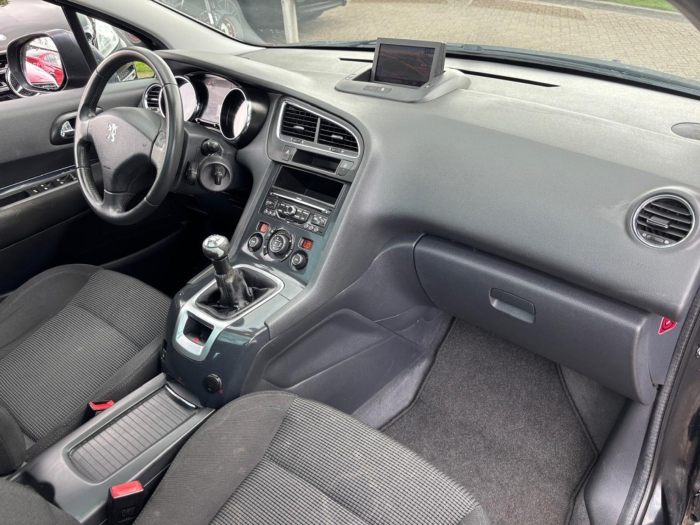 Foto van Peugeot 5008