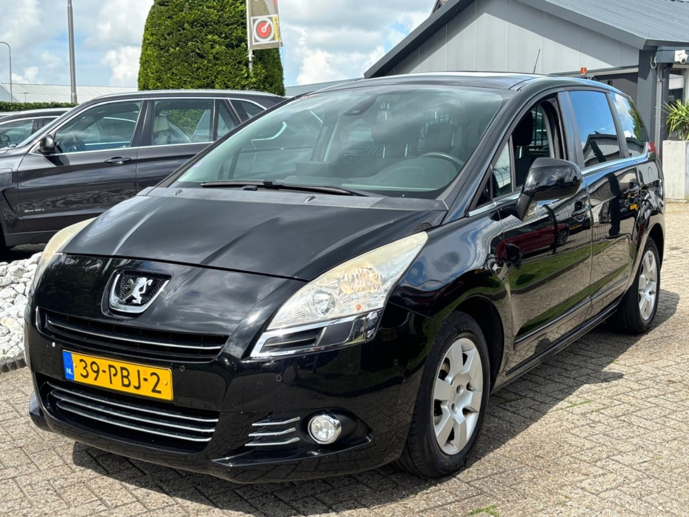 Peugeot 5008 1.6 VTi Blue Lease 7p. 2011 - voorkant