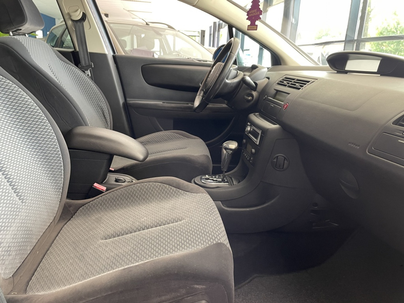 Foto van Citroen C4
