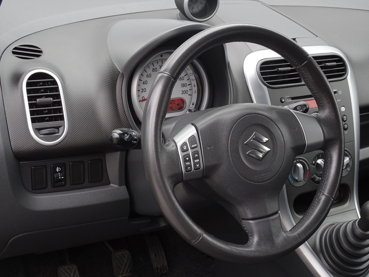 Foto van Suzuki Splash