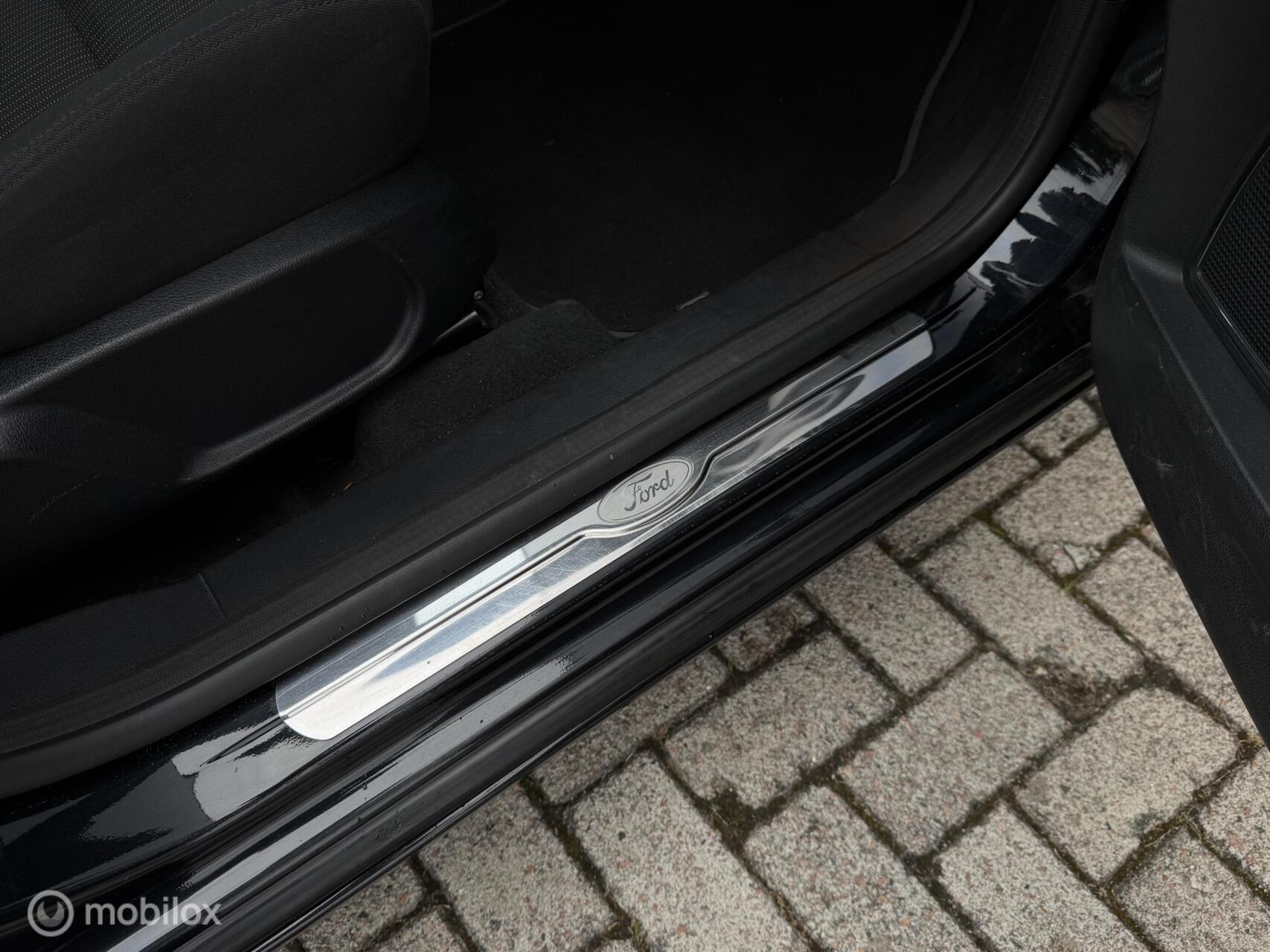 Foto van Ford Mondeo