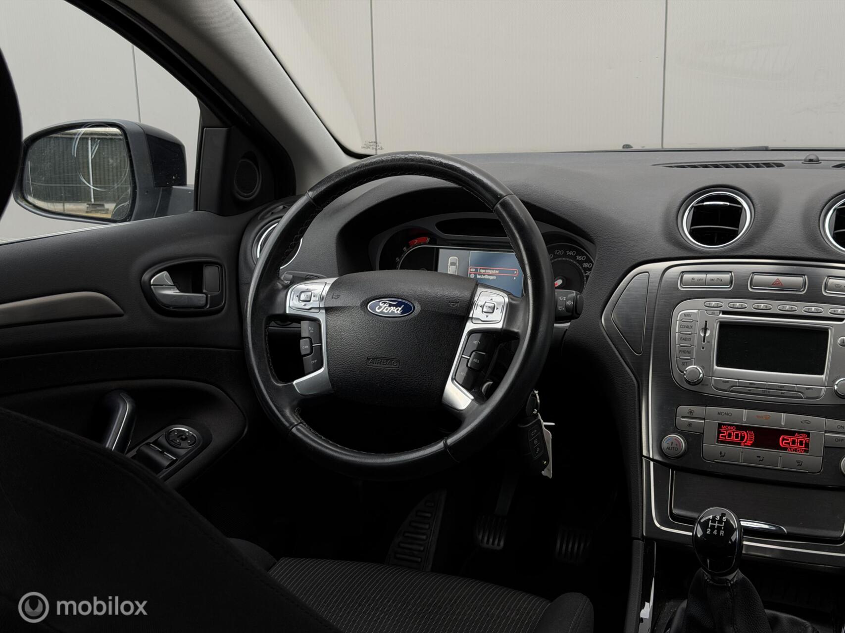 Foto van Ford Mondeo