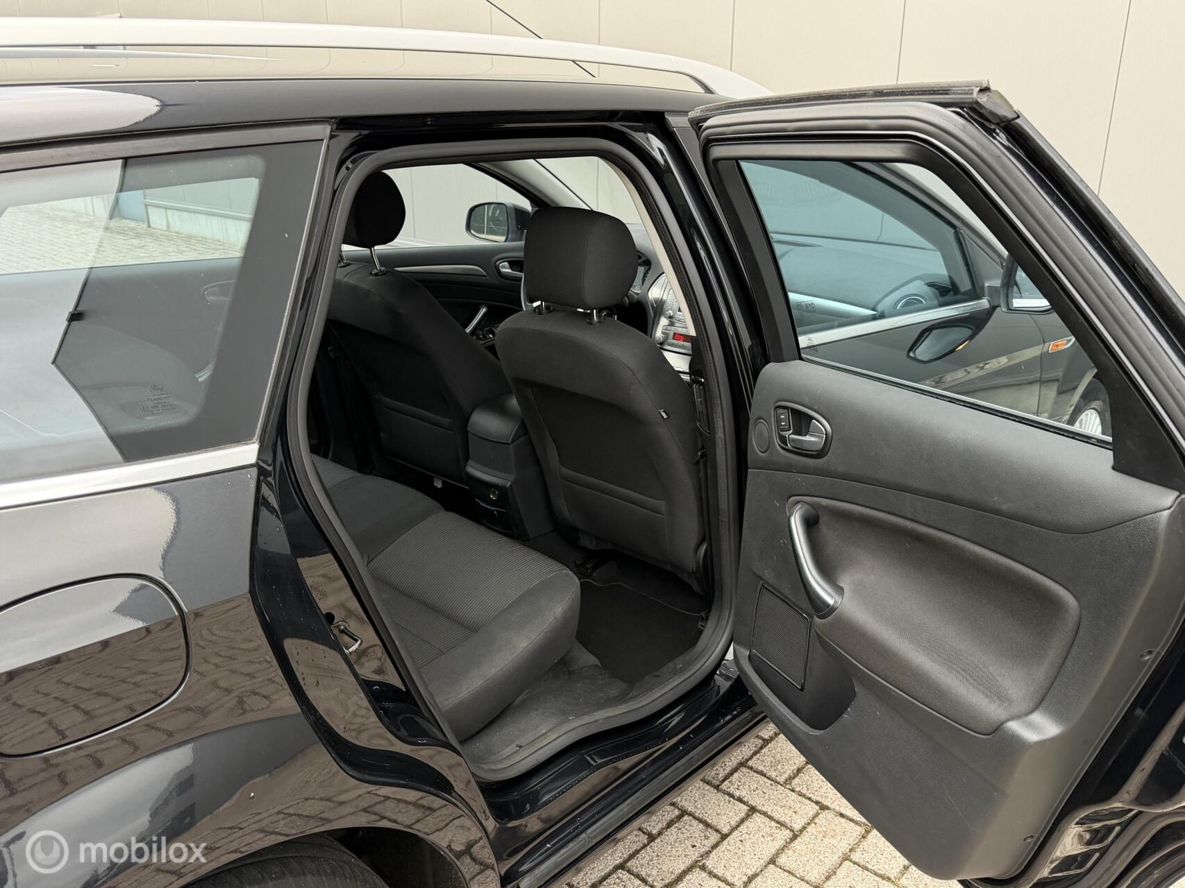 Foto van Ford Mondeo