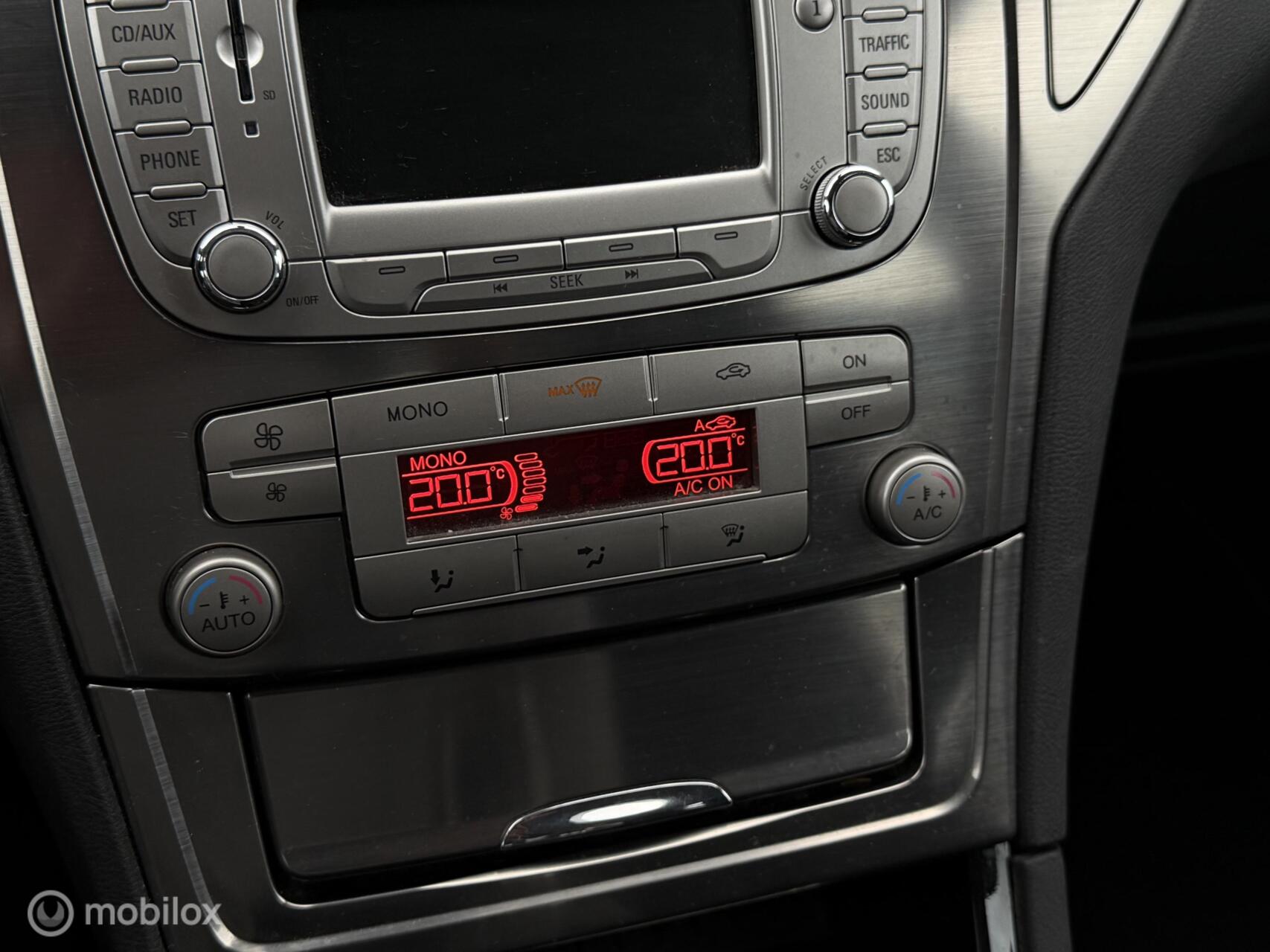 Foto van Ford Mondeo