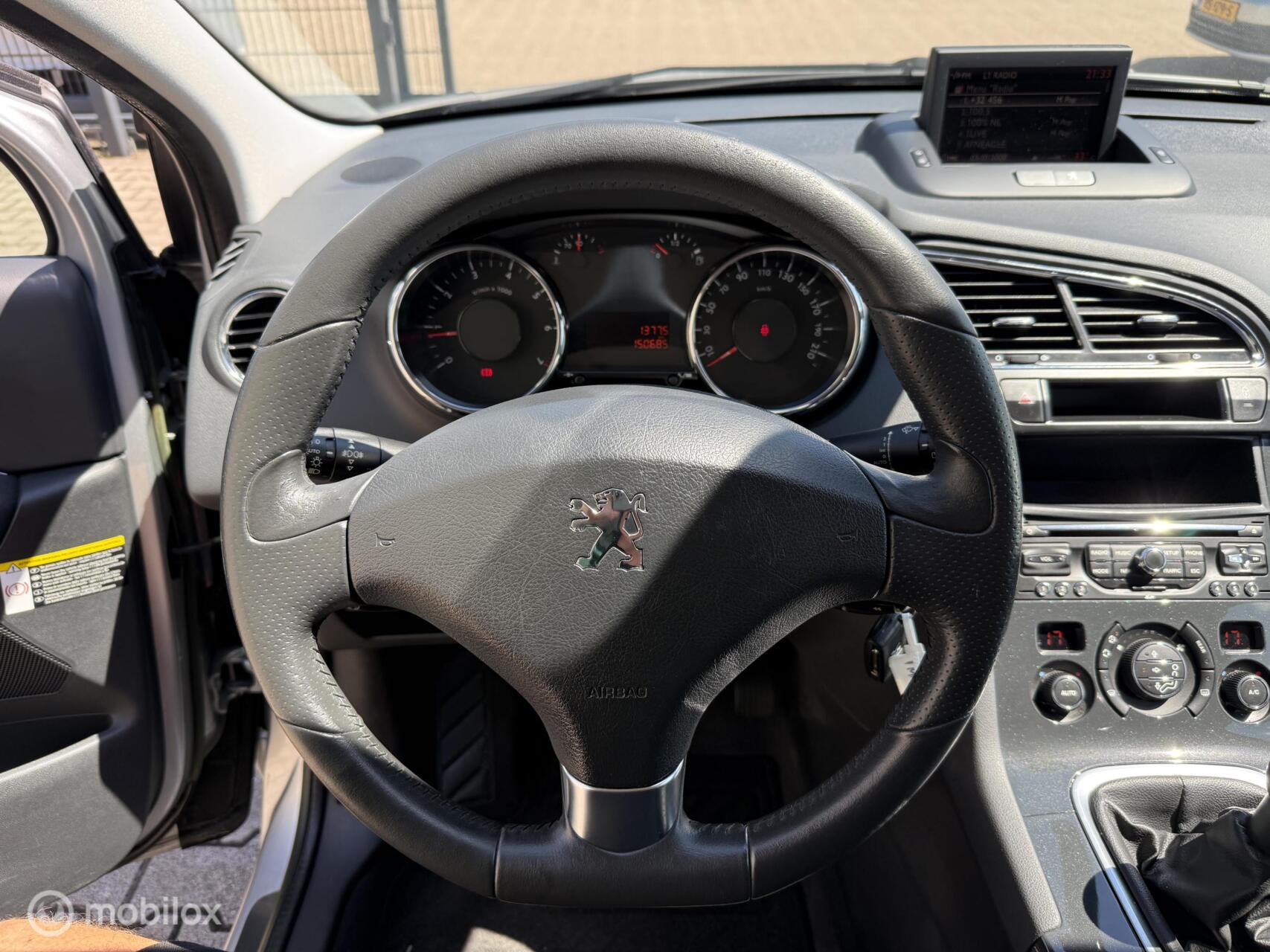 Foto van Peugeot 5008
