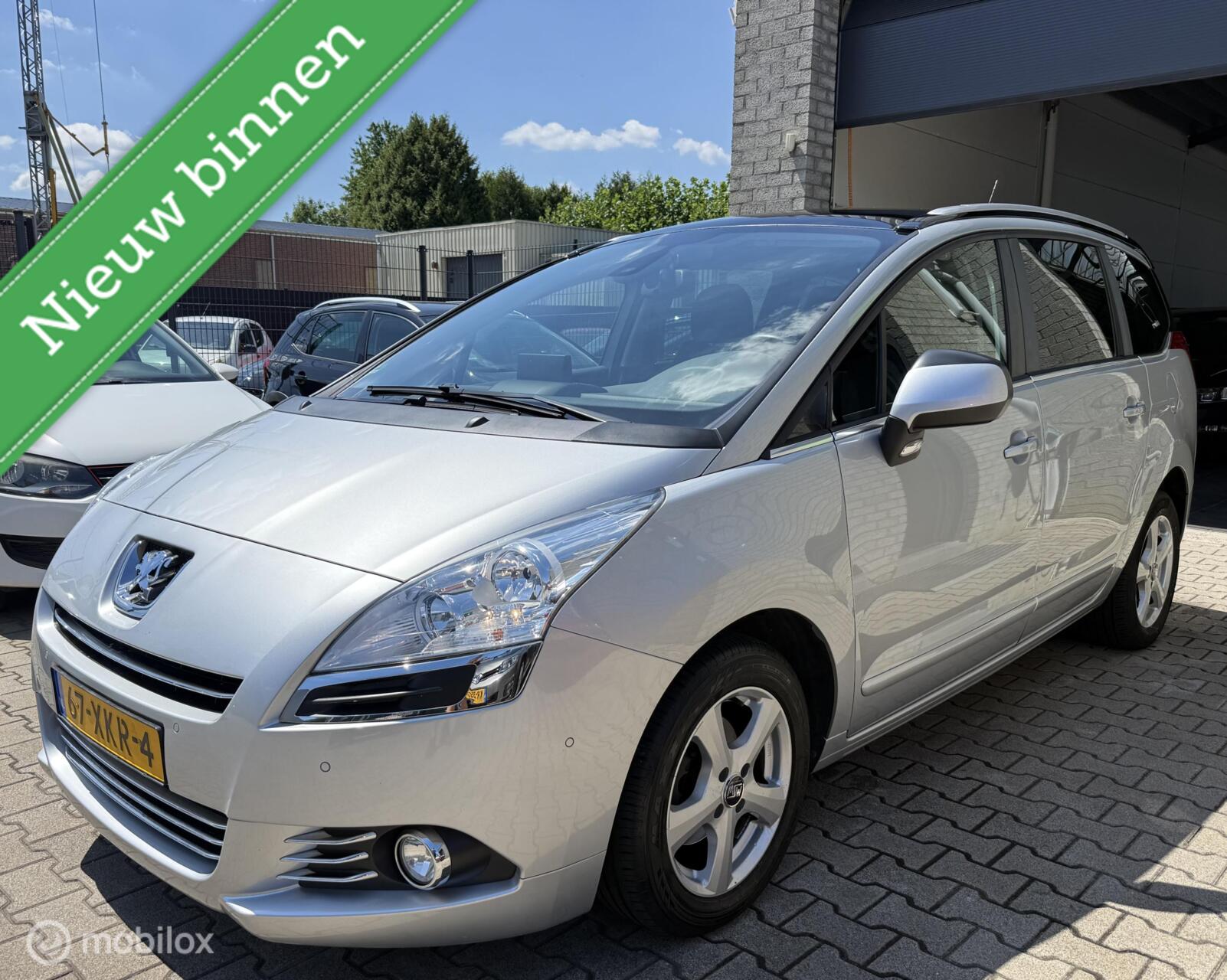 Foto van Peugeot 5008