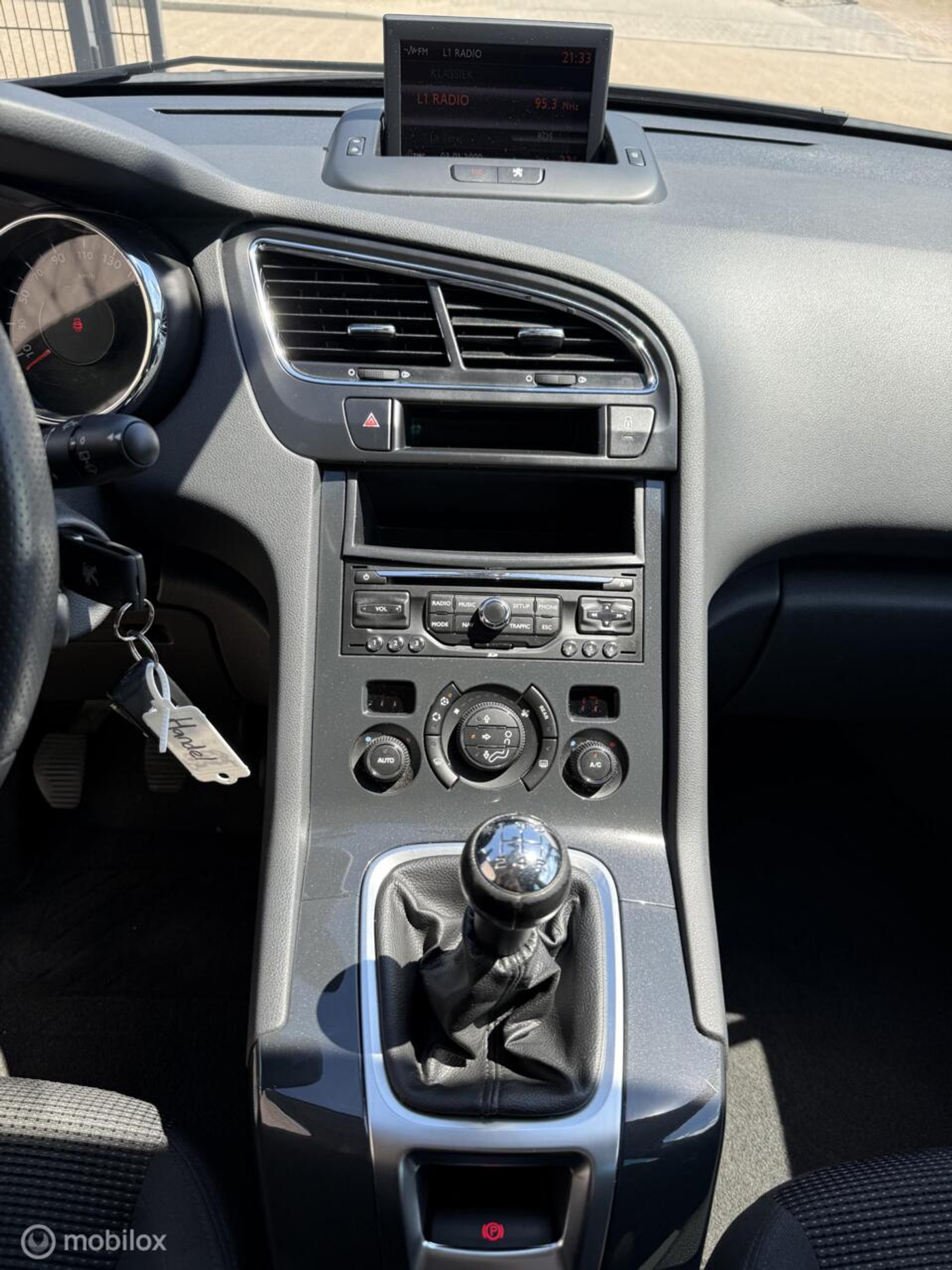 Foto van Peugeot 5008