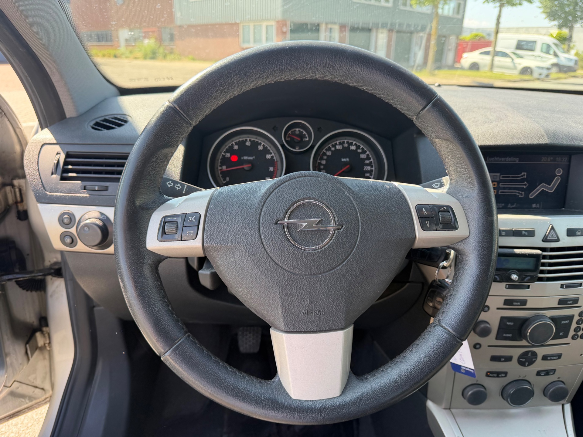 Foto van Opel Astra GTC