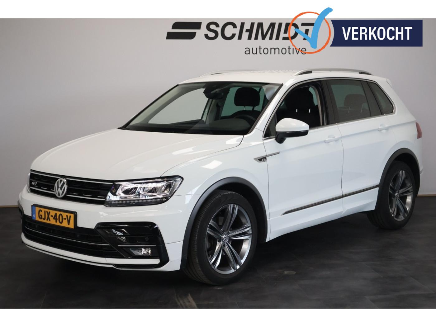 Volkswagen Tiguan 1.4 TSI ACT R Line 150pk | Trekhaak | Stoelmassage | Carplay 2018 - voorkant