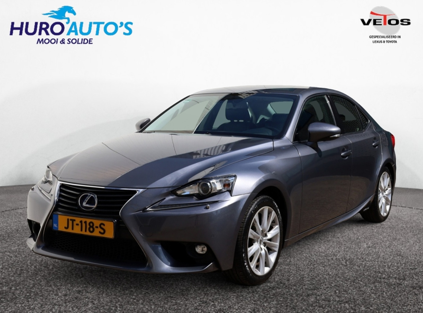 Lexus Is 300h Business Line 2016 - voorkant