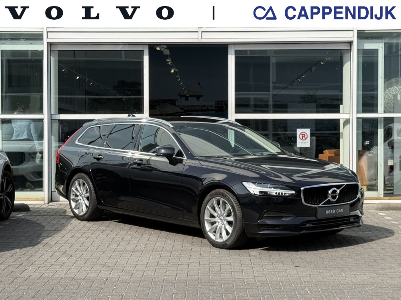 Volvo V90 T4 190PK Momentum |Adap.Cruise| Leder | Trekhaak | Stoel/Stuurve 2019 - voorkant