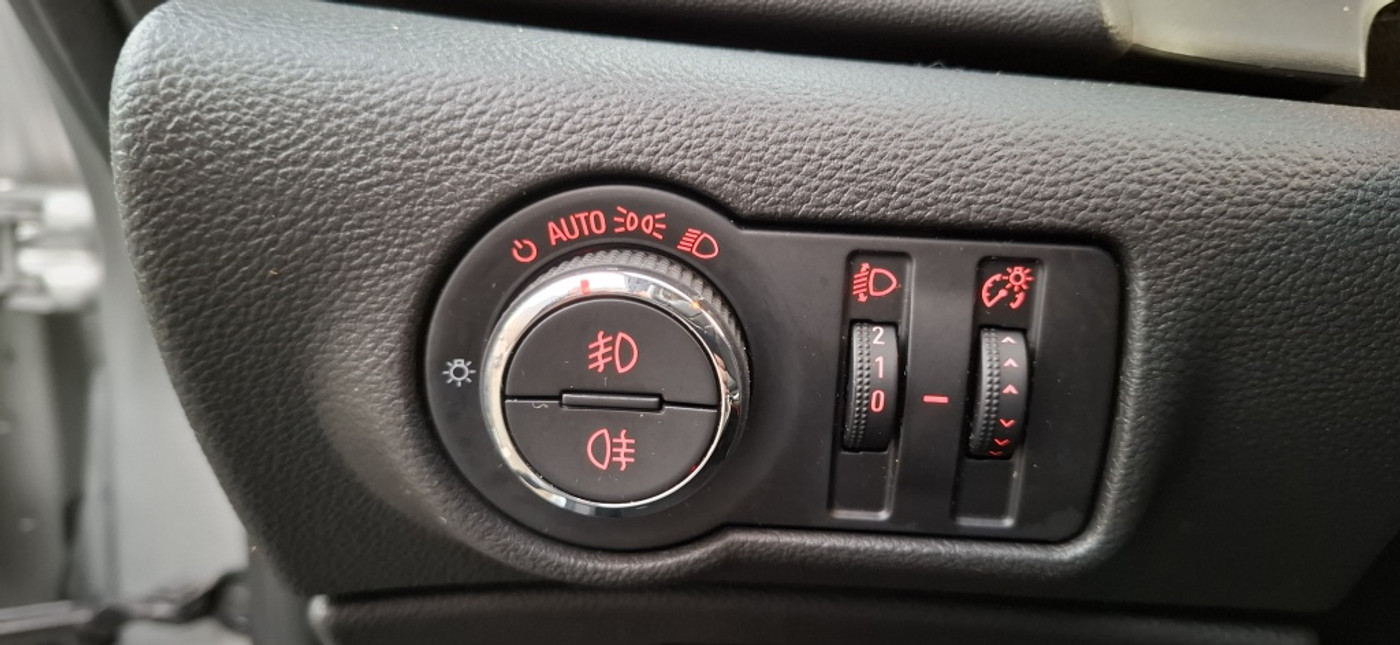 Foto van Opel Astra Sports Tourer