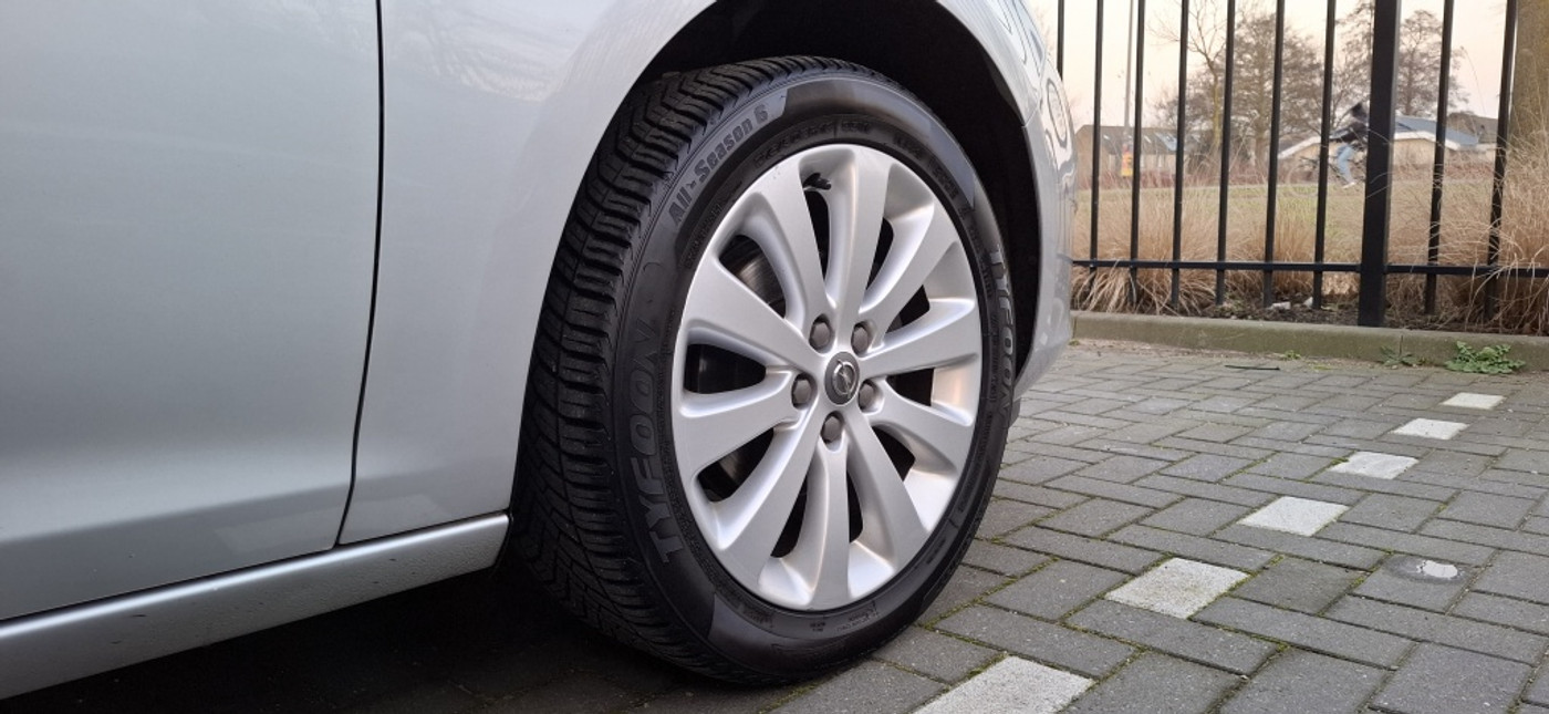 Foto van Opel Astra Sports Tourer