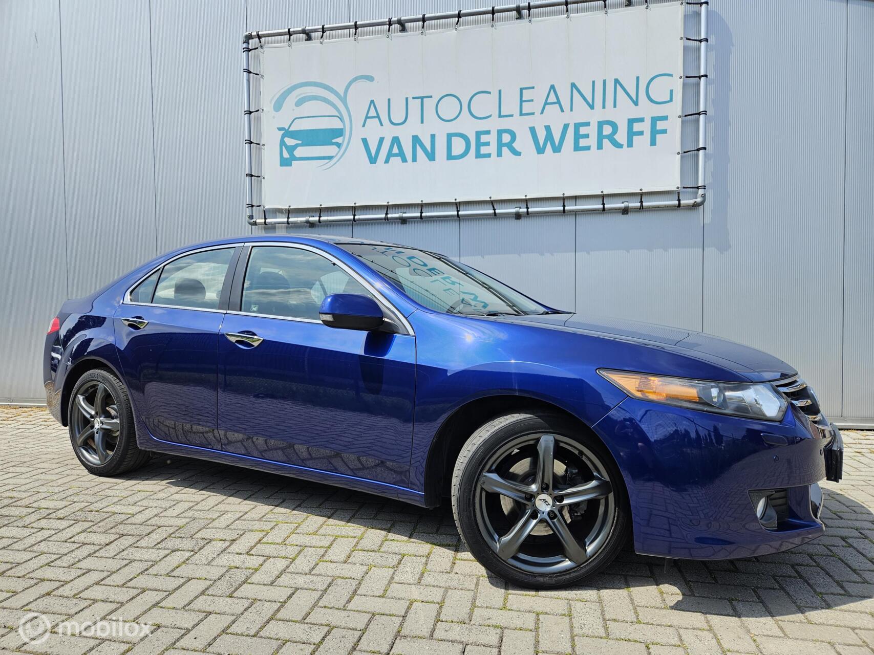 Honda Accord 2.0i Elegance Limited Edition Automaat!! 2010 - voorkant