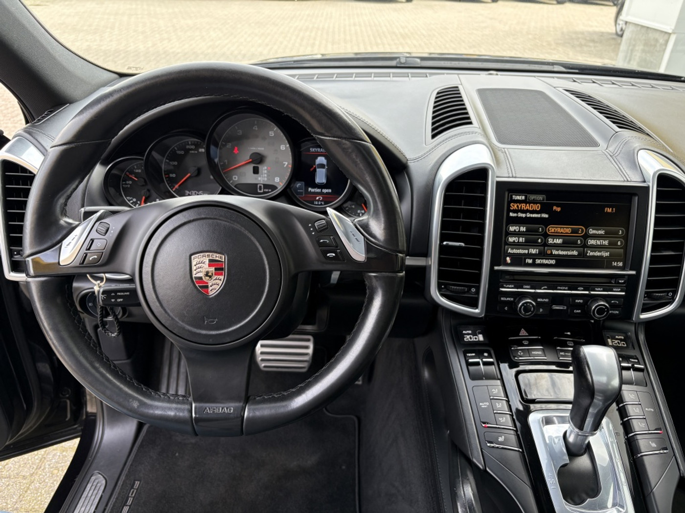 Foto van Porsche Cayenne S