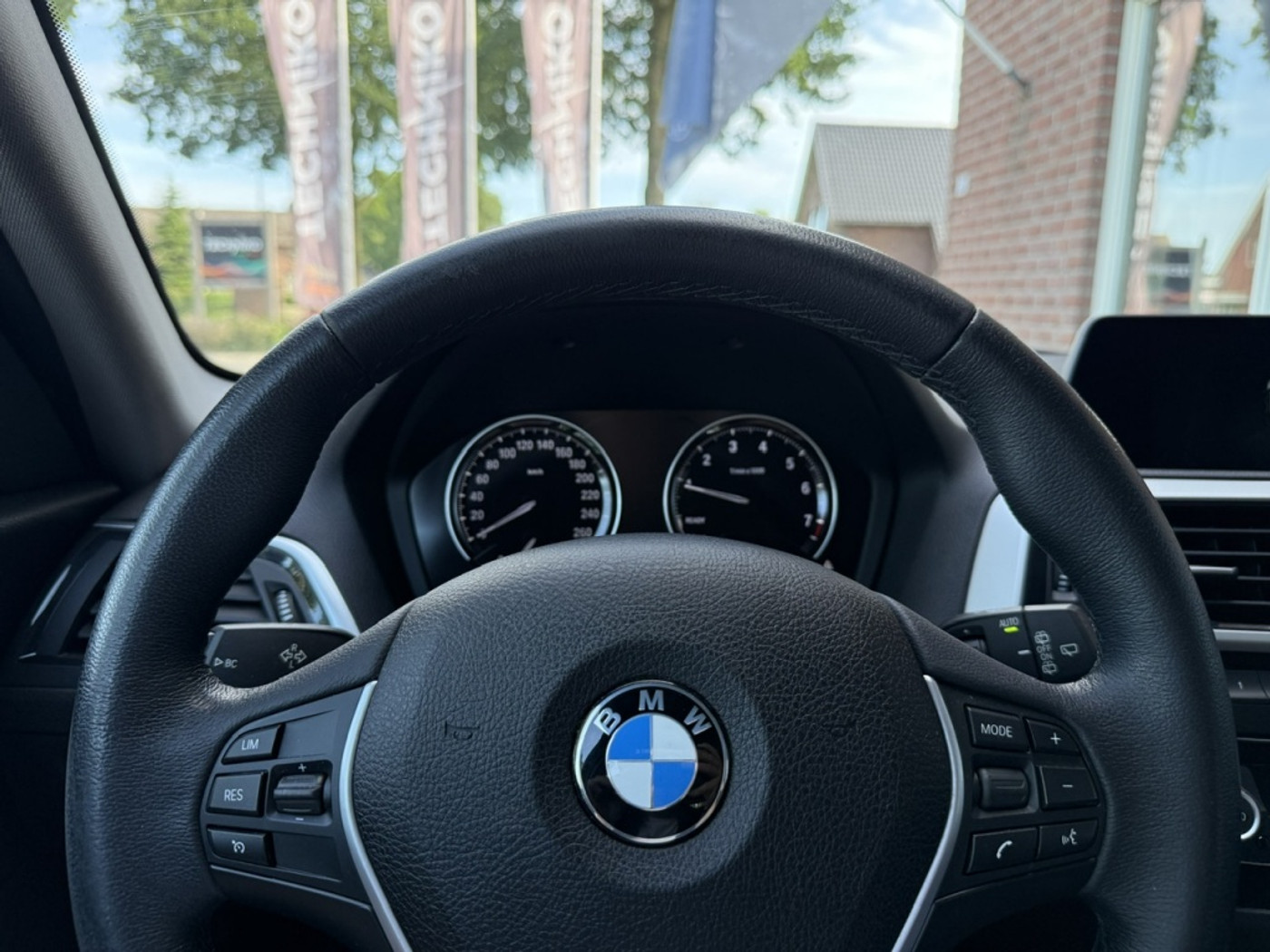 Foto van BMW 118i