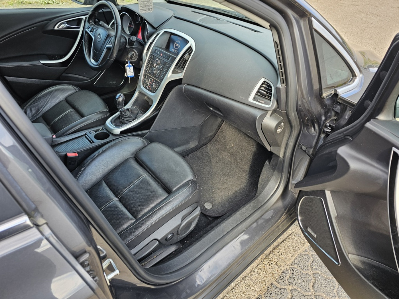 Foto van Opel Astra Sports Tourer