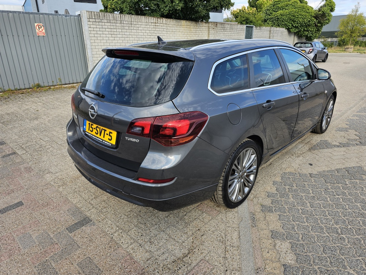 Foto van Opel Astra Sports Tourer