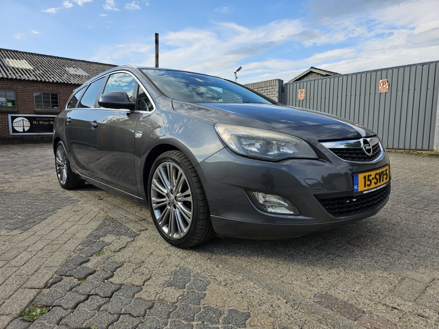 Foto van Opel Astra Sports Tourer
