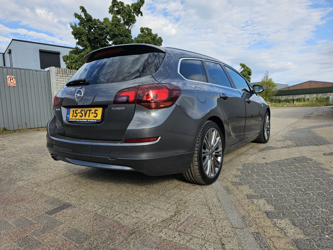Foto van Opel Astra Sports Tourer