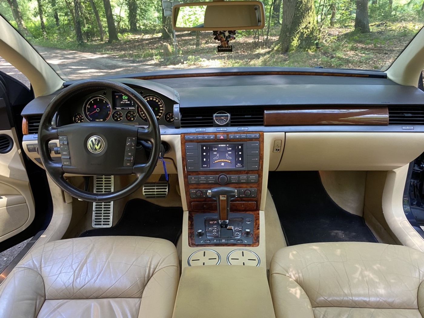 Foto van Volkswagen Phaeton