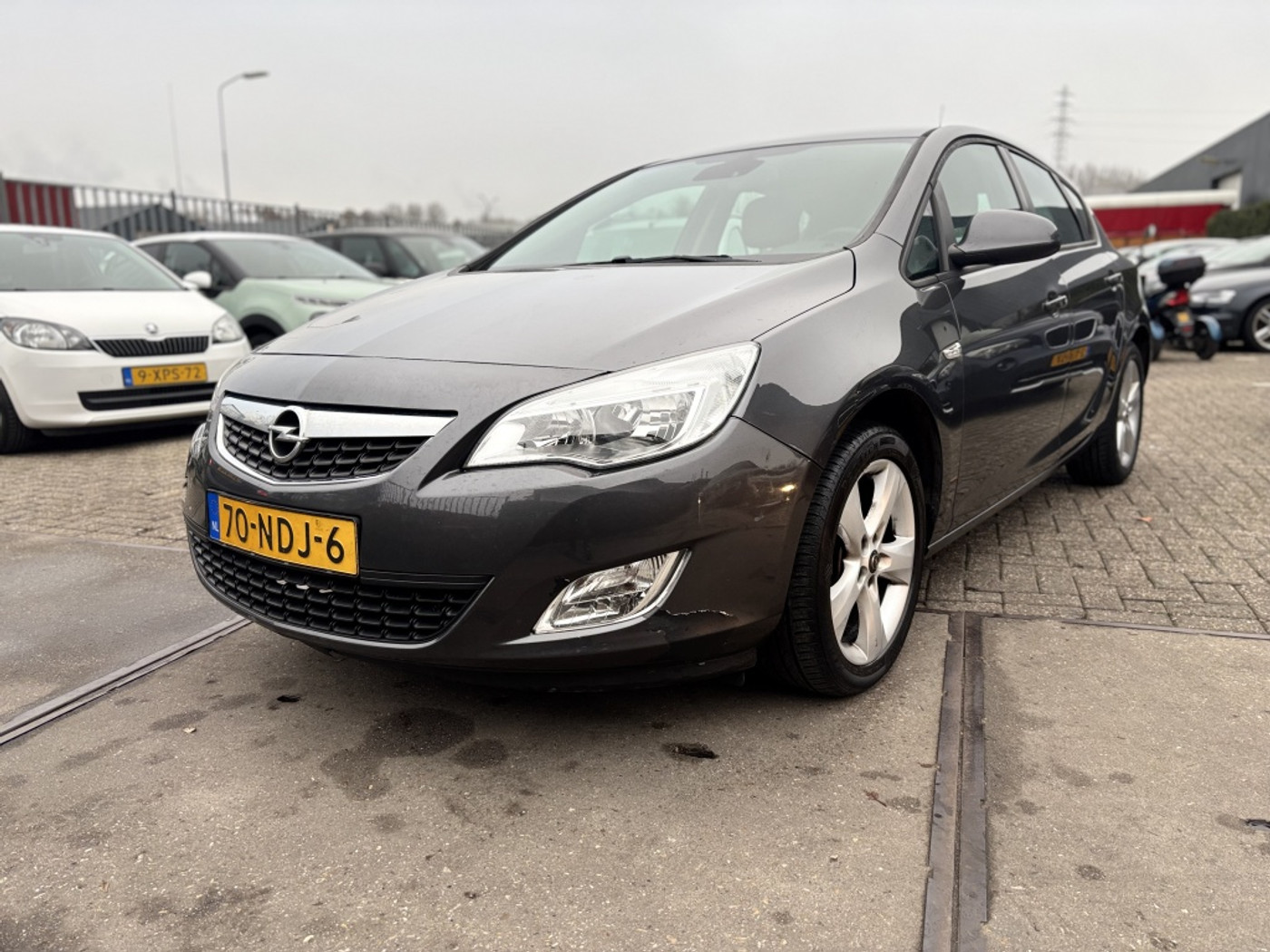Opel Astra 1.4 Edition 2010 - voorkant