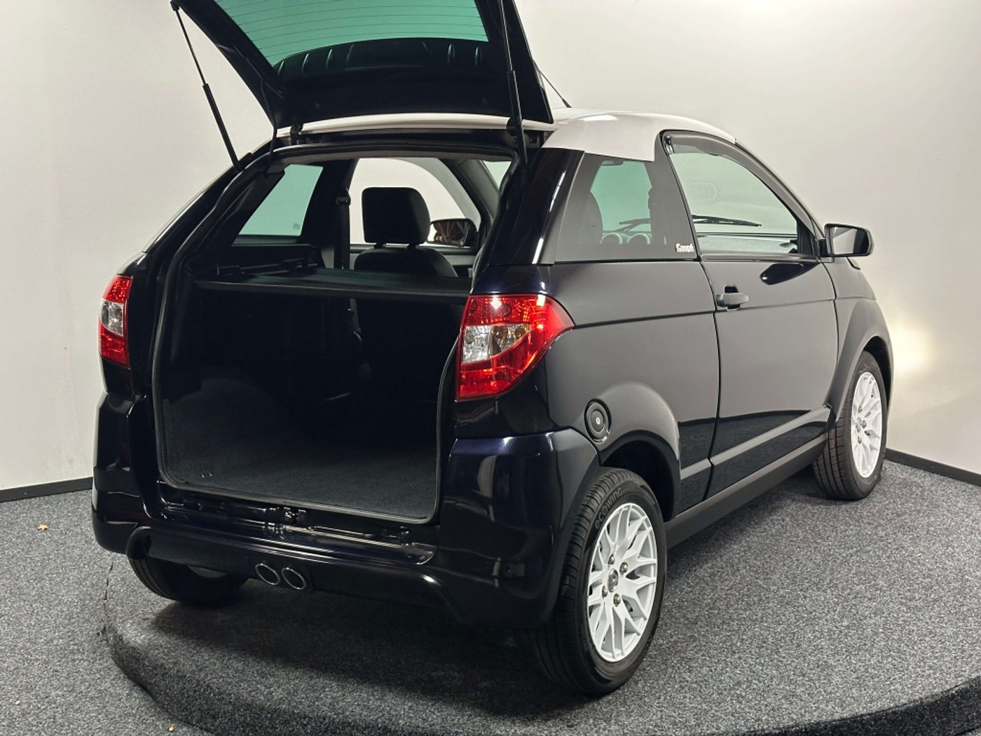 Foto van Aixam S8