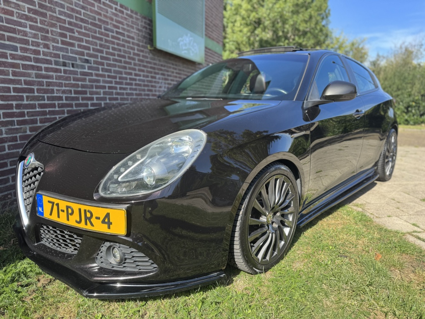 Alfa Romeo Alfa Giulietta 2.0 JTDm Dist*2011*Clima|Cruise|Open-d|Lmv 2011 - voorkant