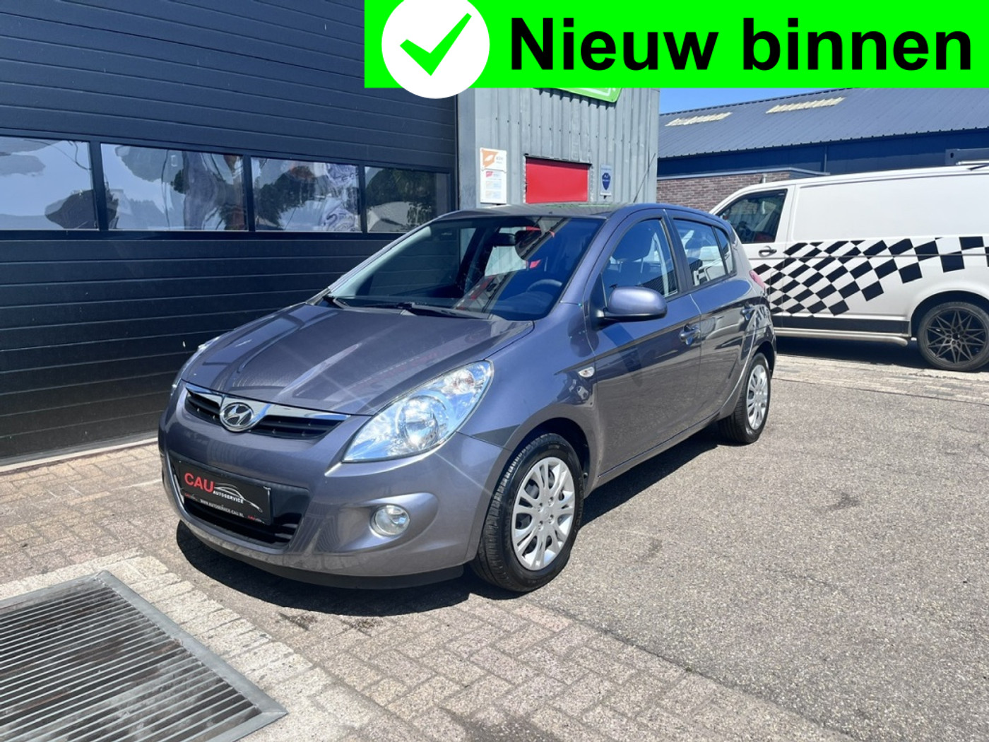 Hyundai I20 1.4i DynamicVersion 2009 - voorkant