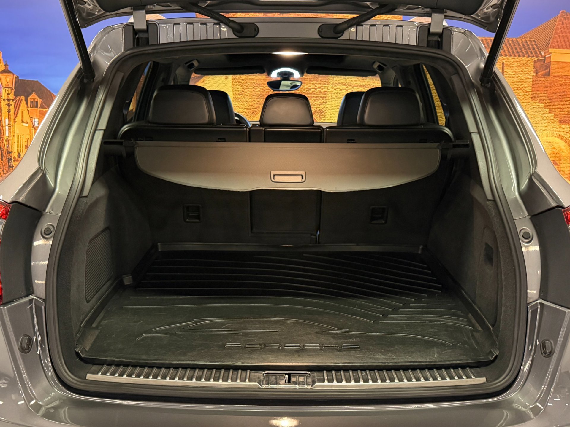 Foto van Porsche Cayenne Turbo