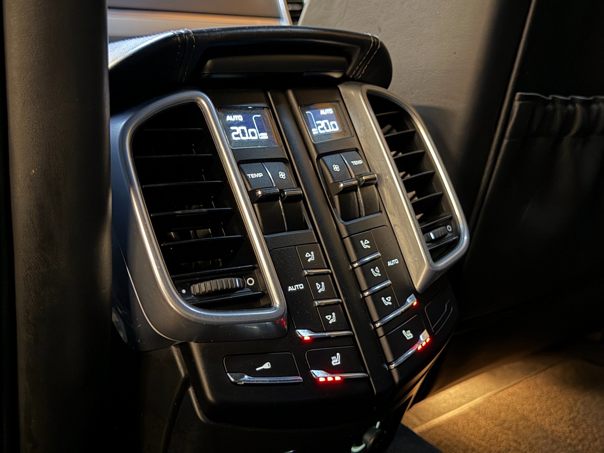 Foto van Porsche Cayenne Turbo