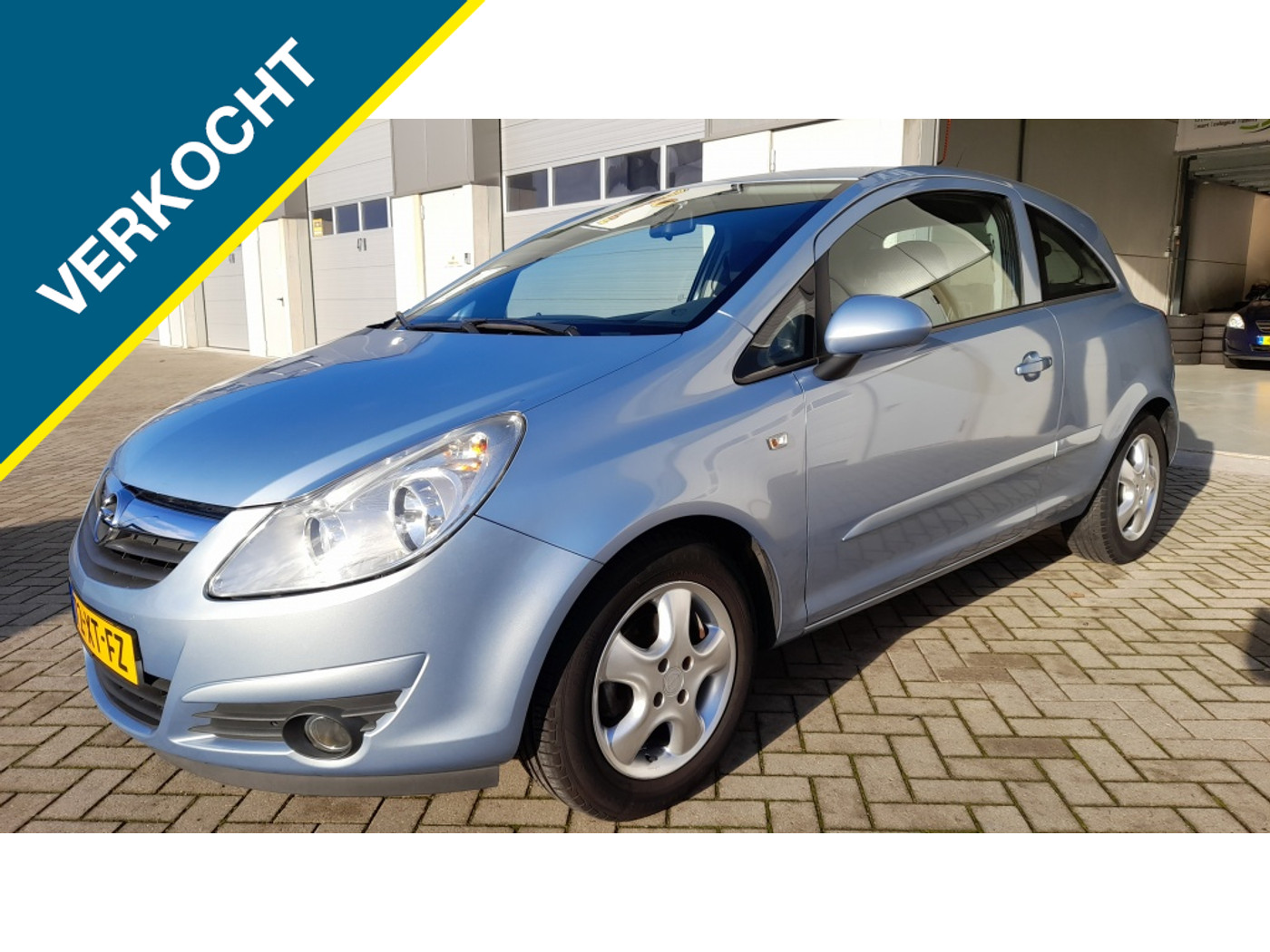 Opel Corsa 1.2-16V Enjoy 2007 - voorkant