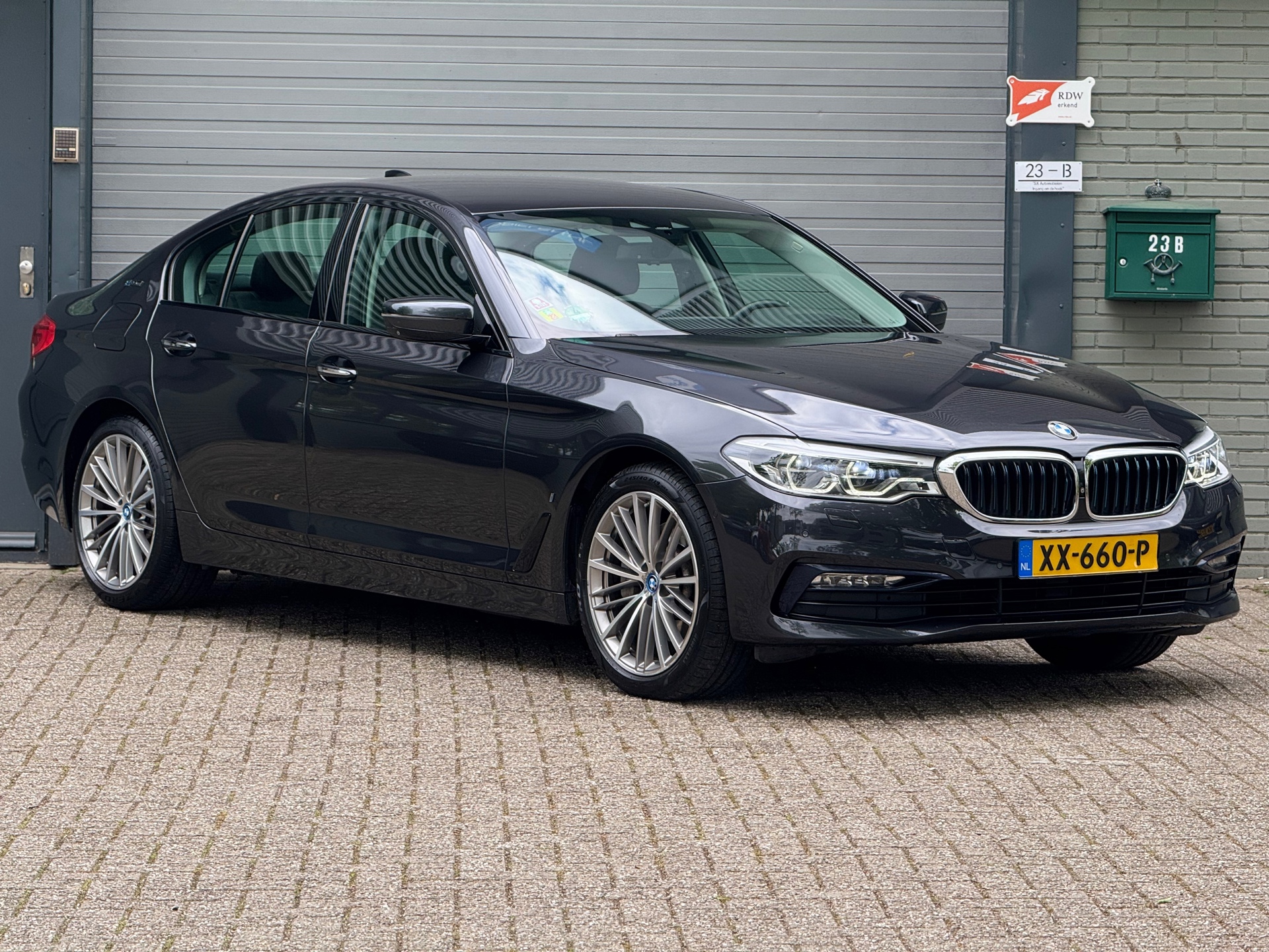 Foto van BMW 530e Iperformance