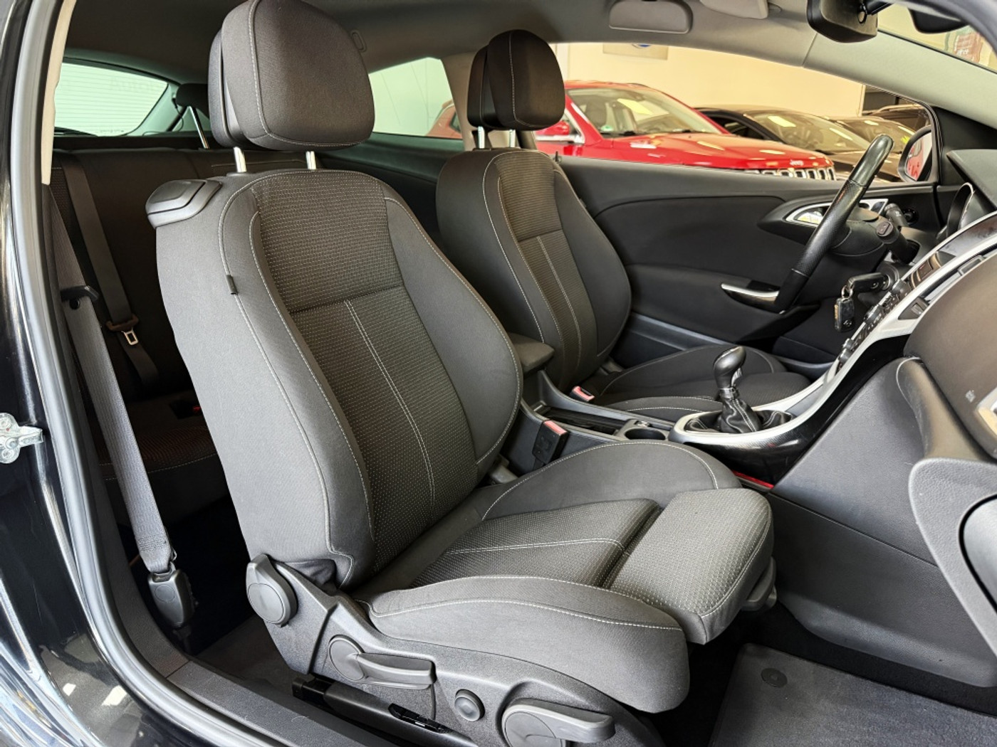 Foto van Opel Astra GTC