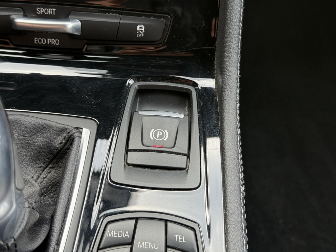 Foto van BMW 220i Active Tourer