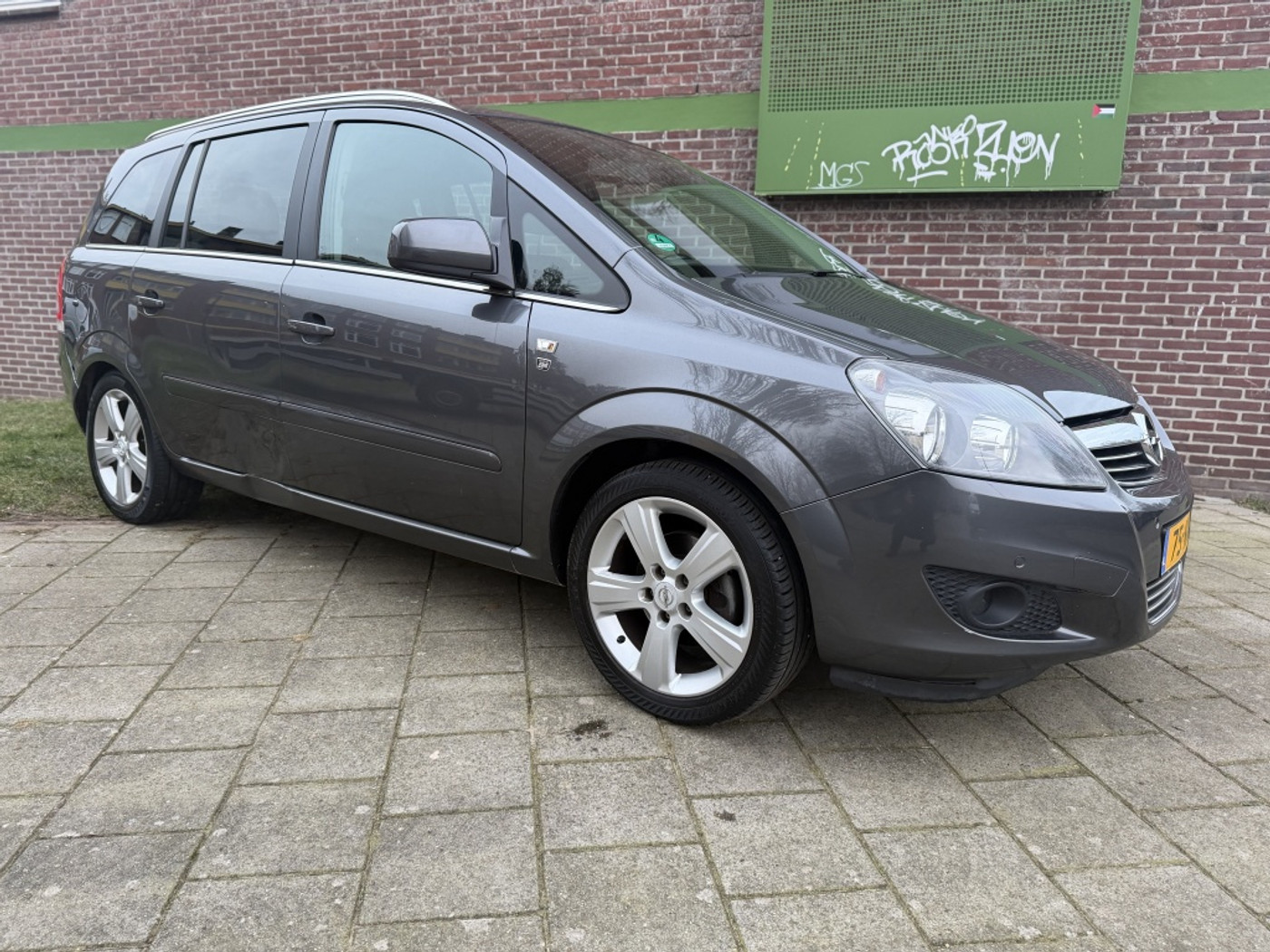 Foto van Opel Zafira